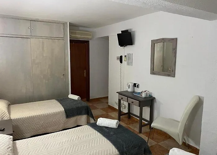 Virgen Del Rocio Ii 托雷莫利诺斯